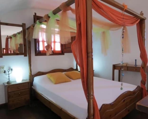 Anna Traditional Apartments 2