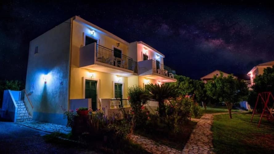 Yianetta Hotel Apartments 2