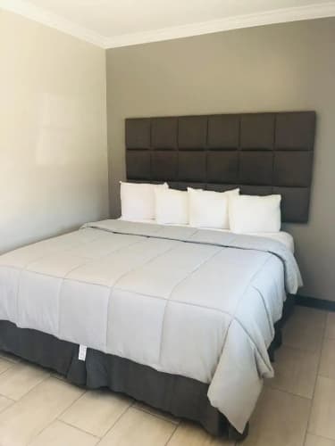 Coastal Sands Inn main