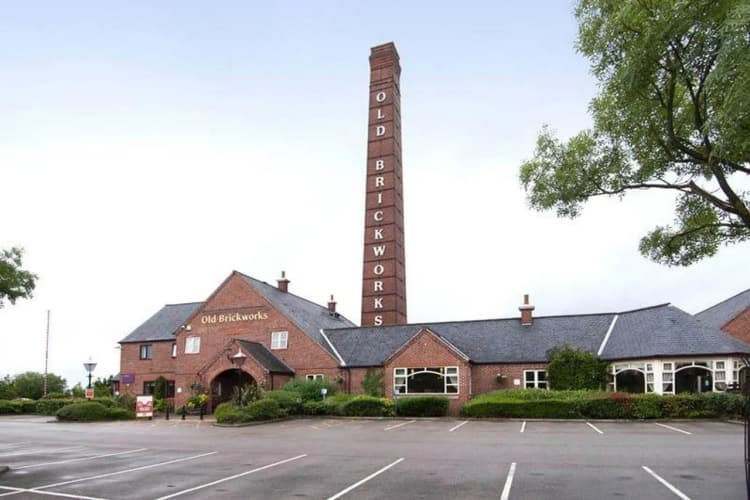 Premier Inn Leeds South Birstall 2