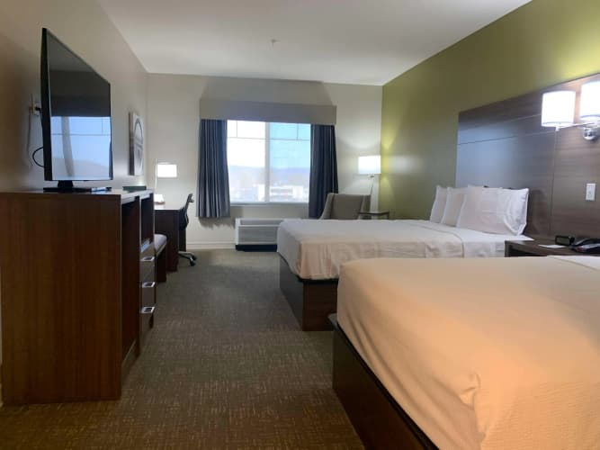 Best Western Plus Horseheads Inn & Suites 5