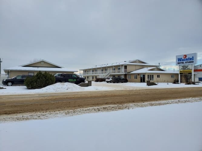 Days Motel main