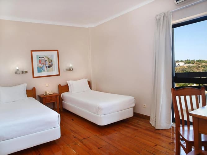 Portimao Center Hotel (Adults Only) 4
