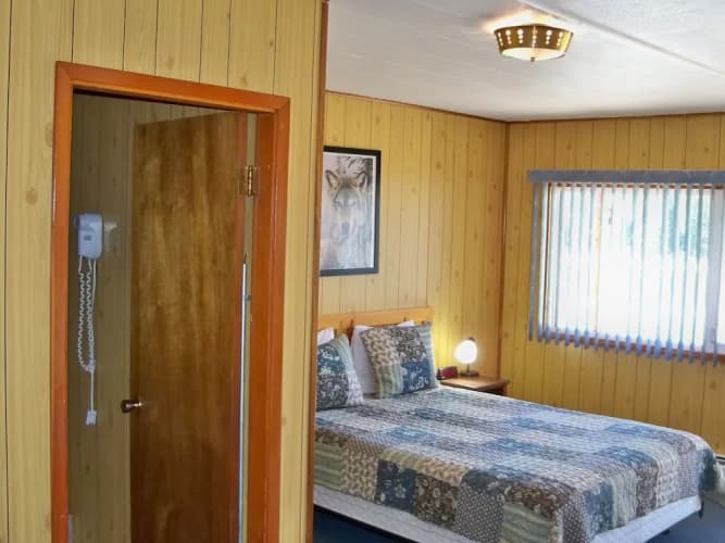 Stardust Motel 3