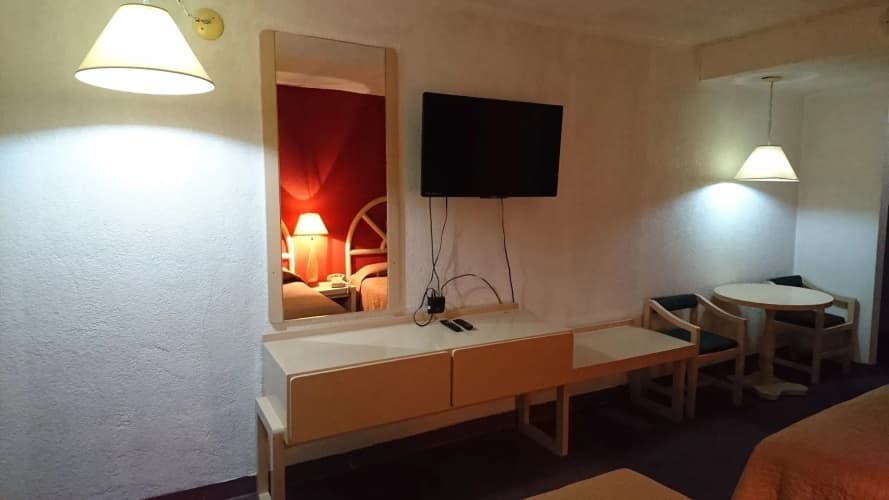 Hotel Costa Ensenada 3
