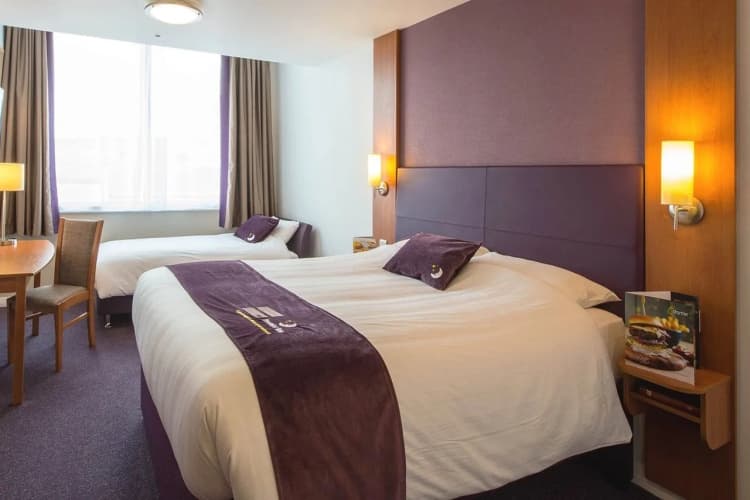 Premier Inn Sheffield Meadowhall 3