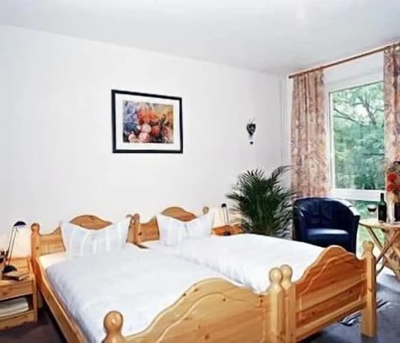 Hotel-Pension Sperlingshof 2