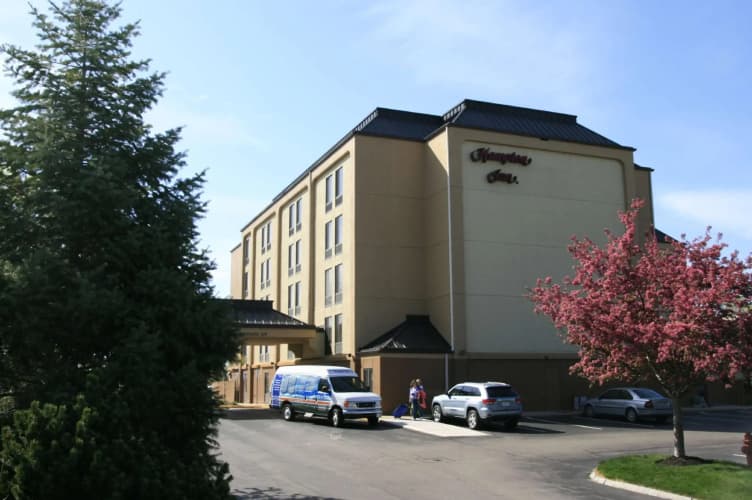 Hampton Inn Portsmouth Central 2