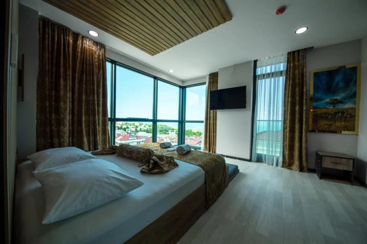 Air Barbaros Hotel 4