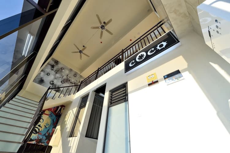 Cocomotel 2