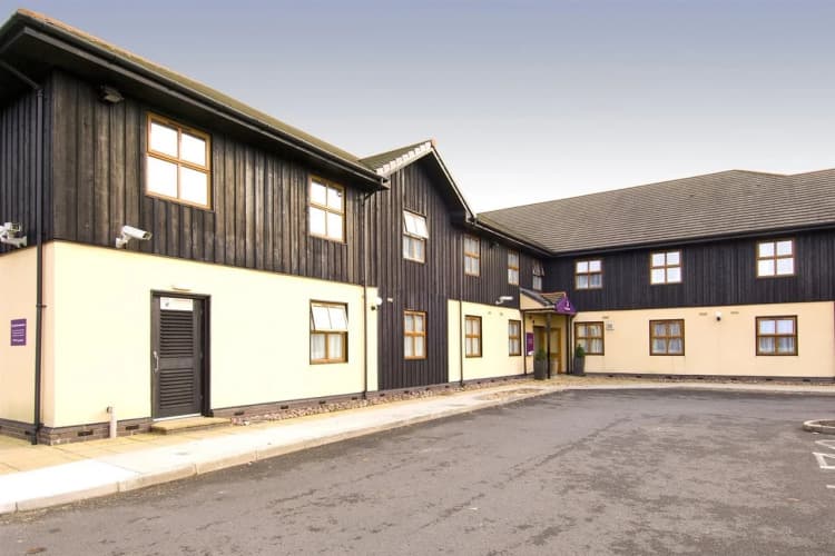 Premier Inn Bolton West 2