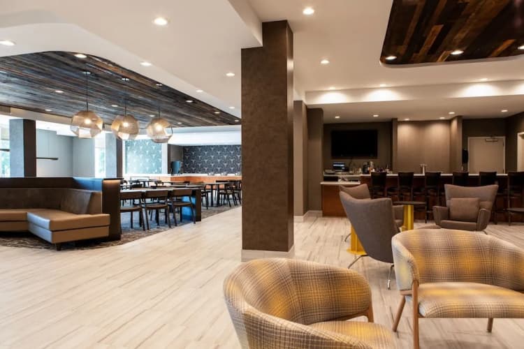 Springhill Suites Chester 2