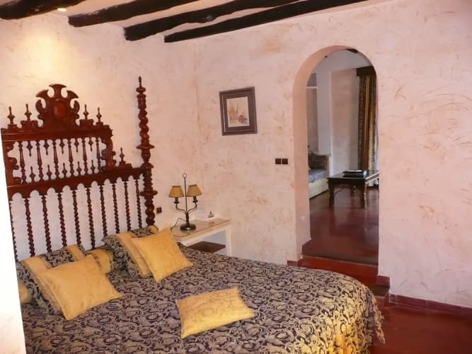 Petit Hotel Restaurante Ses Rotges - Adults Only 2