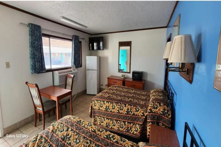 Gulfway Motel By OYO Near Airport I 37 4