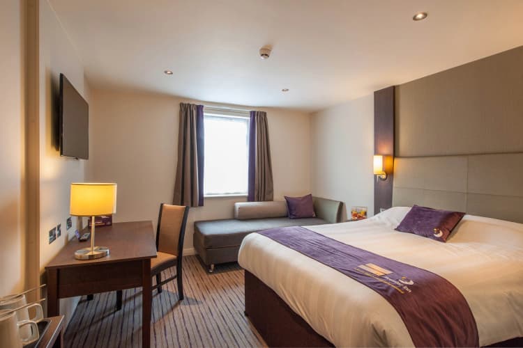 Premier Inn Wigan Town Centre 4