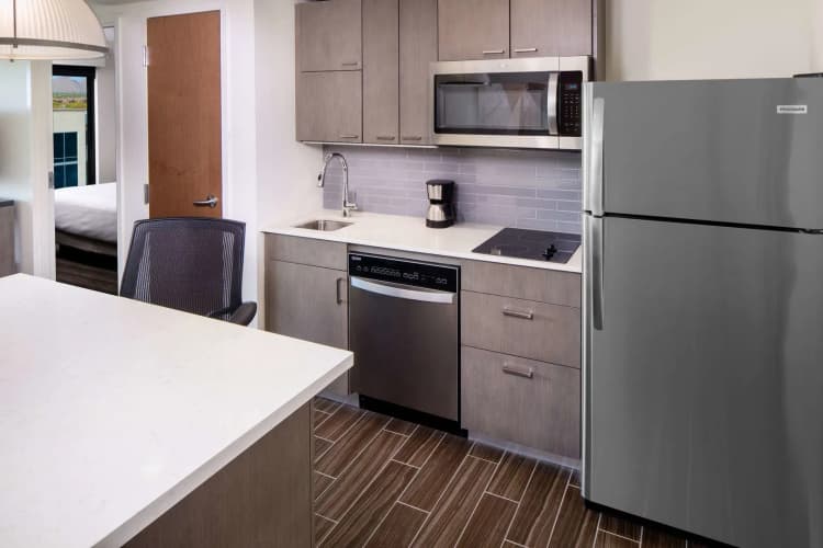 Hyatt House North Scottsdale 5