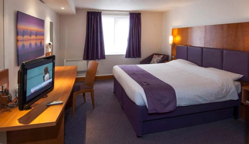Premier Inn Bristol Sidcot (A38) 2