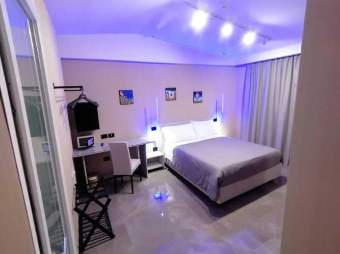 Hotel Xbusiness 3