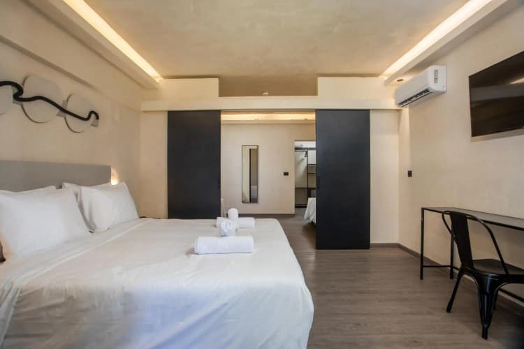 Aiora Aqua Resort 4