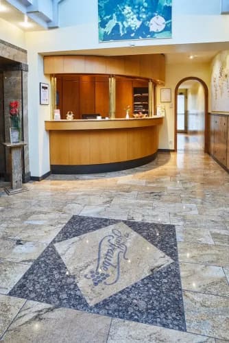 Hotel Zur Traube 2