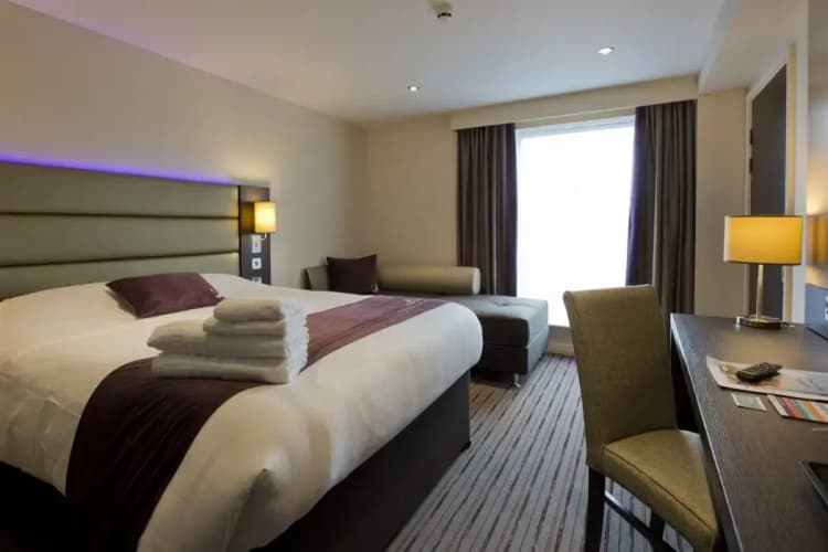 Premier Inn Matlock Hotel 5