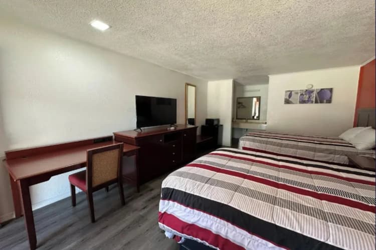 American Inn 3