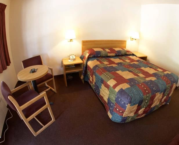 Ez 8 Motel Palmdale 2