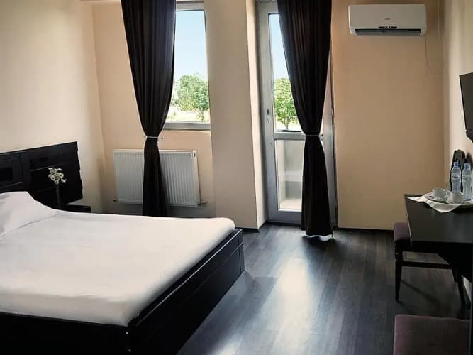Grand Hotel Tbilisi 2