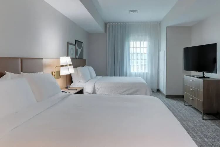 Staybridge Suites Pigeon Forge Smoky Mtns by IHG 3