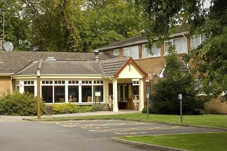 Premier Inn Leicester (Forest East) 2