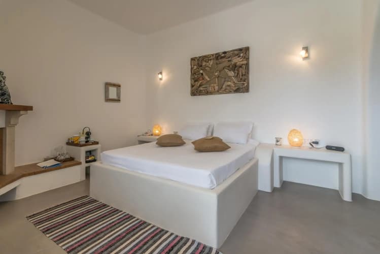 Eiriana Luxury Suites 3
