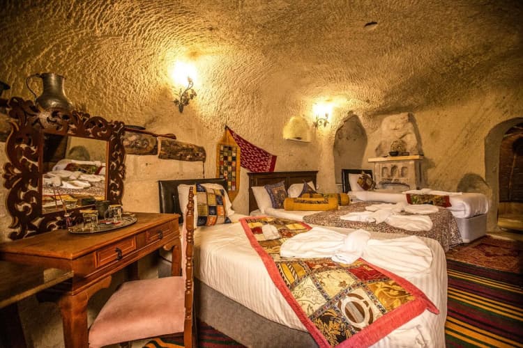 Nar Cave House 3
