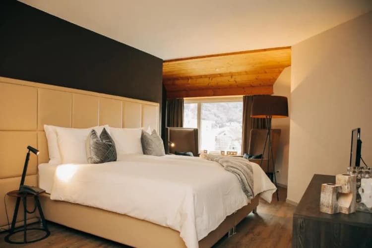 Hotel Dakota 2