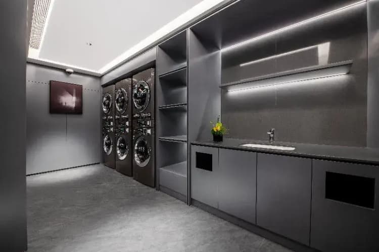 Intercity Hotel Shanghai Xizang South Road 3