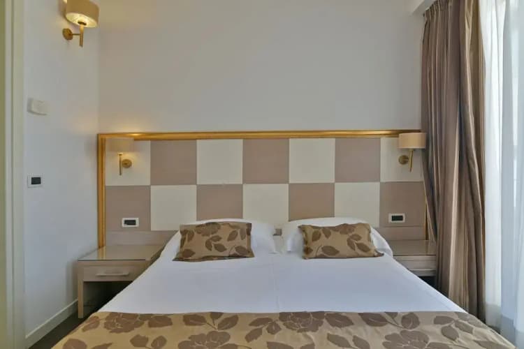 Hotel Le Chevalier 3