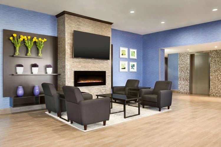 Travelodge By Wyndham Toronto East (Closed) 4
