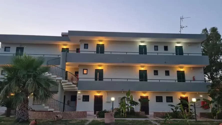 Garden City main