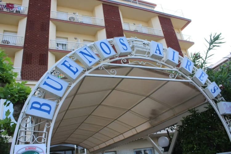 Buenos Aires Hotel main