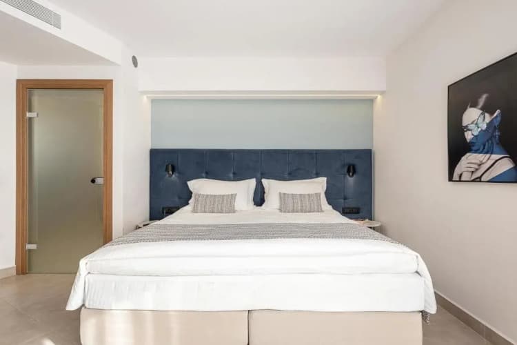 M City Hotel 4