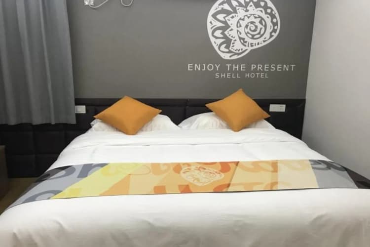 Shell Shanghai Minhang District Wenjing Road Metro Station Hotels 4