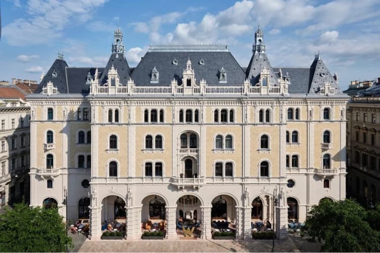 W Budapest 5