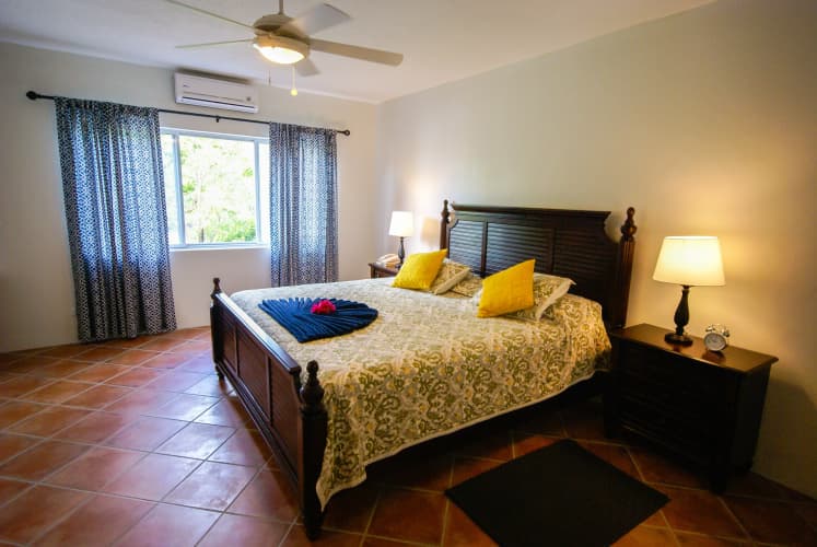 Antigua Village Beach Resort 3