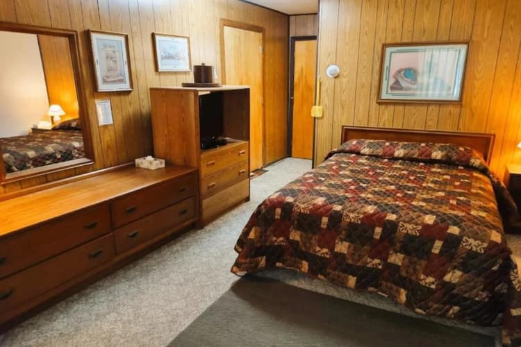 Love Hotels Voyageur By Oyo At International Falls Mn 5