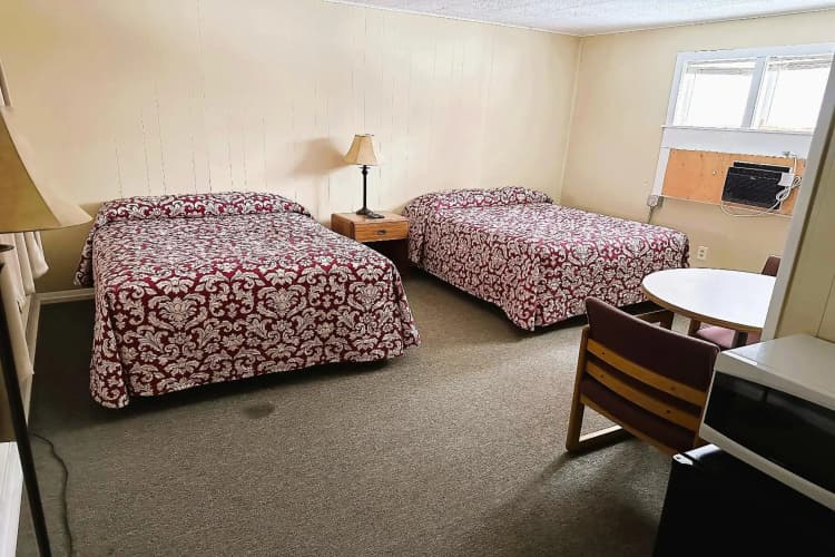 Love Hotels Timberline By Oyo Lake Superior 3