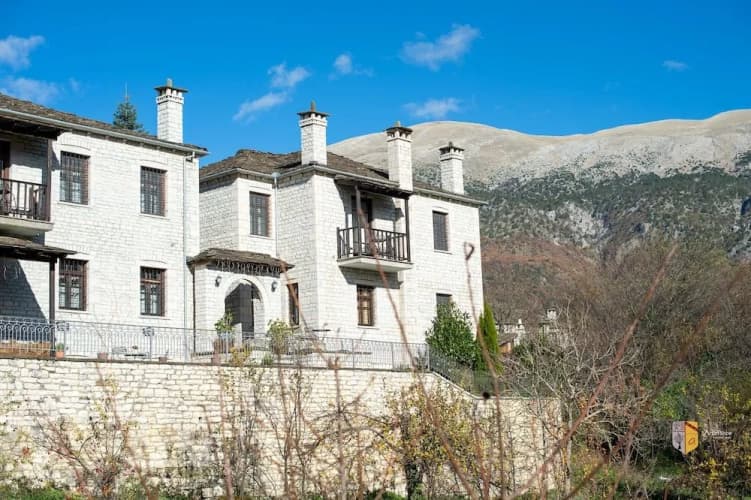 Arkefthos Mountain Hotel main