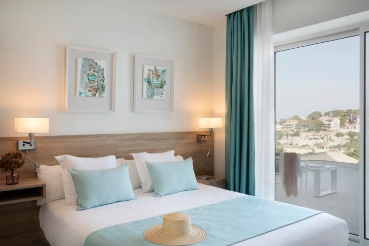Aparthotel Marina Drach 4