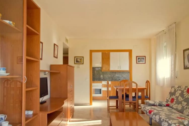 Rentalmar Ventura Village 4