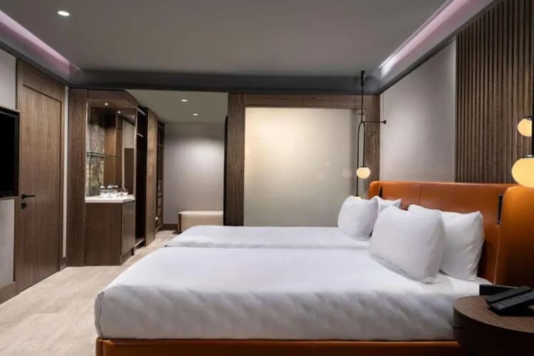 Movenpick Hotel Istanbul Marmara Sea 4