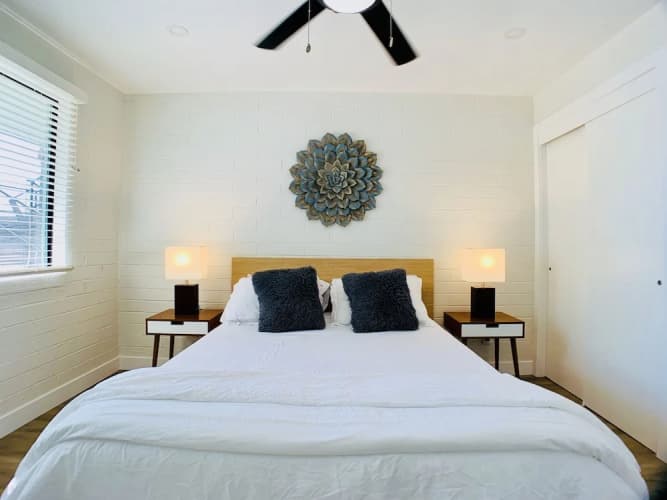 Primo Old Town Location With Heated Pool 3