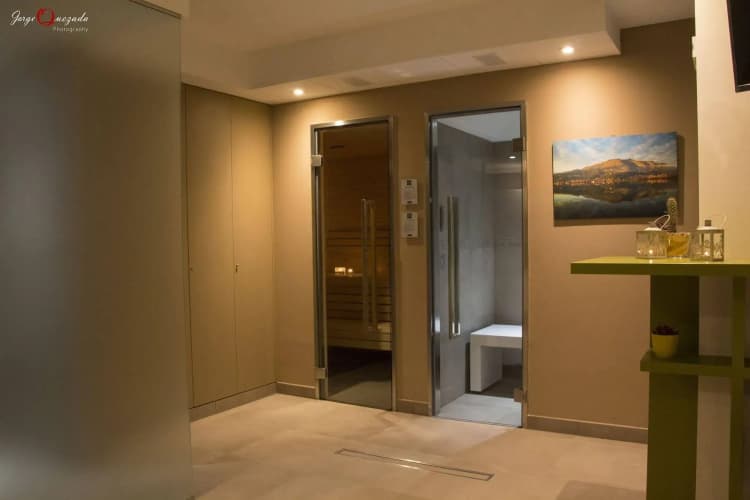 Parini Hotel 3